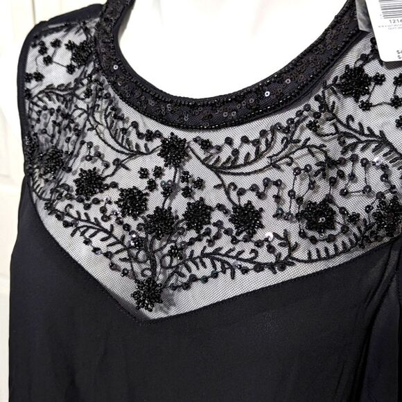 NWT Torrid Mock Neck Beaded Front Women's Tunic Tank - Picture 5 of 16